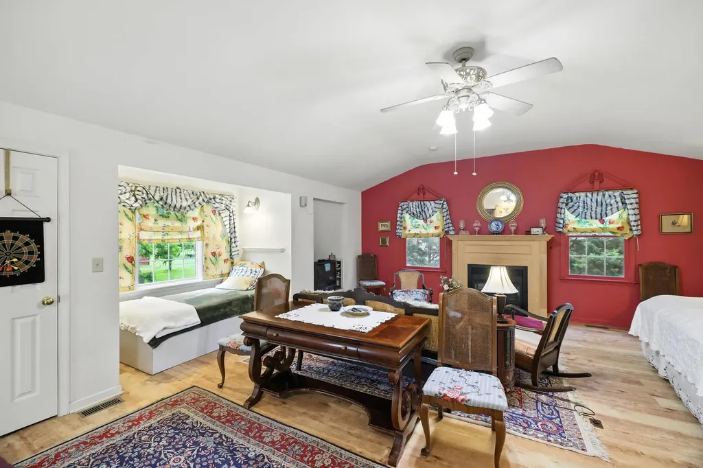 104 College Street W Bridgewater VA 22812