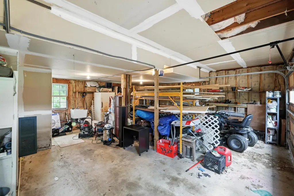 104 College Street W Bridgewater VA 22812