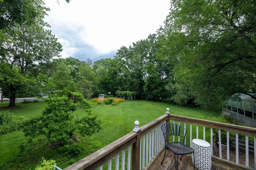 104 College Street W Bridgewater VA 22812