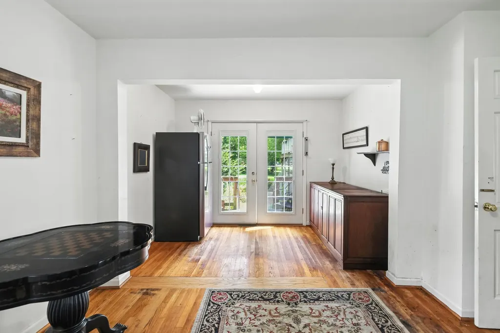 104 College Street W Bridgewater VA 22812