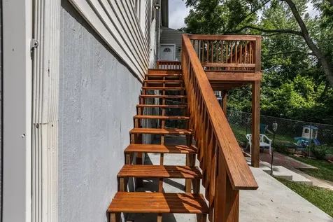 215 Richardson Street Staunton VA 24401