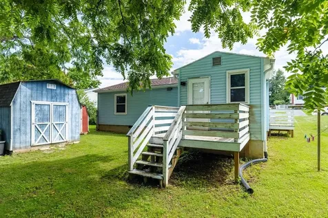 1533 Stuart Street Waynesboro VA 22980