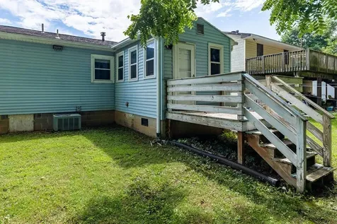 1533 Stuart Street Waynesboro VA 22980