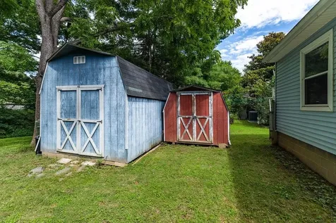 1533 Stuart Street Waynesboro VA 22980