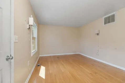 1533 Stuart Street Waynesboro VA 22980