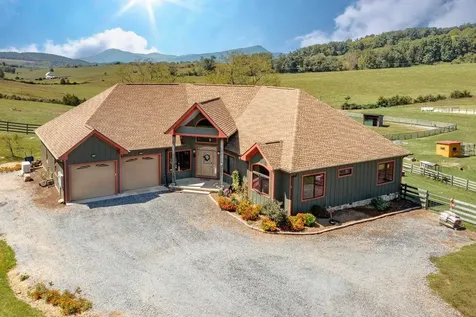 747 New Providence Road Raphine VA 24472