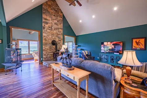 747 New Providence Road Raphine VA 24472
