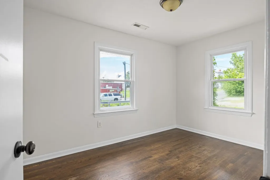 111 Church Street Broadway VA 22815