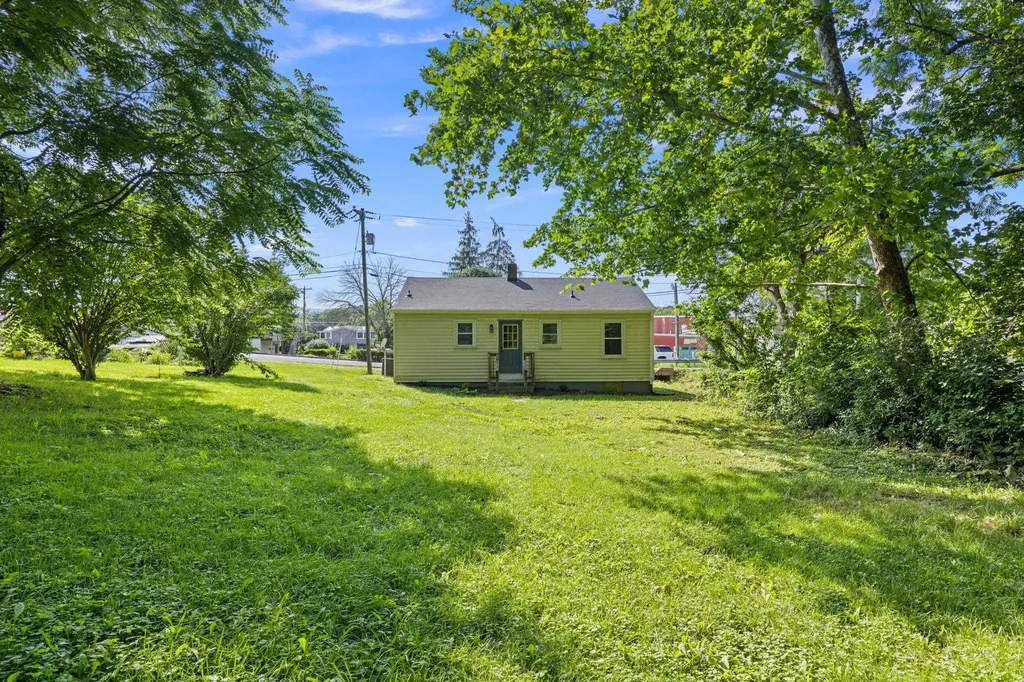 111 Church Street Broadway VA 22815