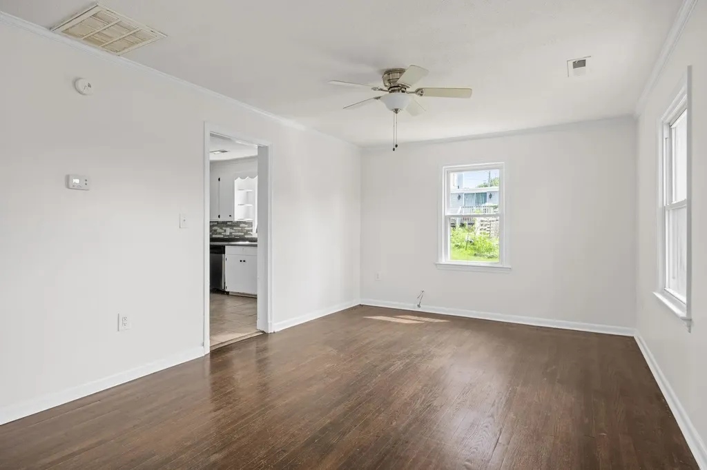 111 Church Street Broadway VA 22815