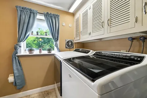 5226 Dogwood Drive Mt Jackson VA 22842