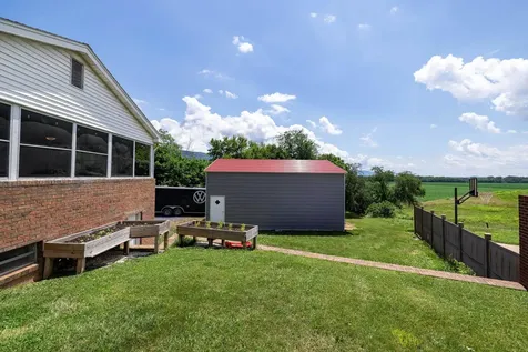 5226 Dogwood Drive Mt Jackson VA 22842