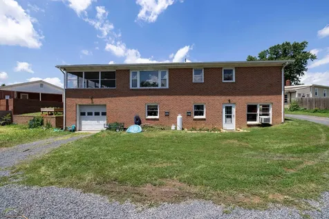 5226 Dogwood Drive Mt Jackson VA 22842