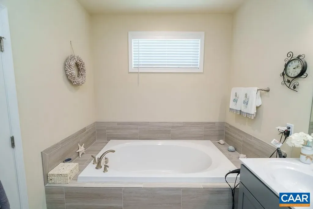 21030 Dunni Way Orange VA 22960