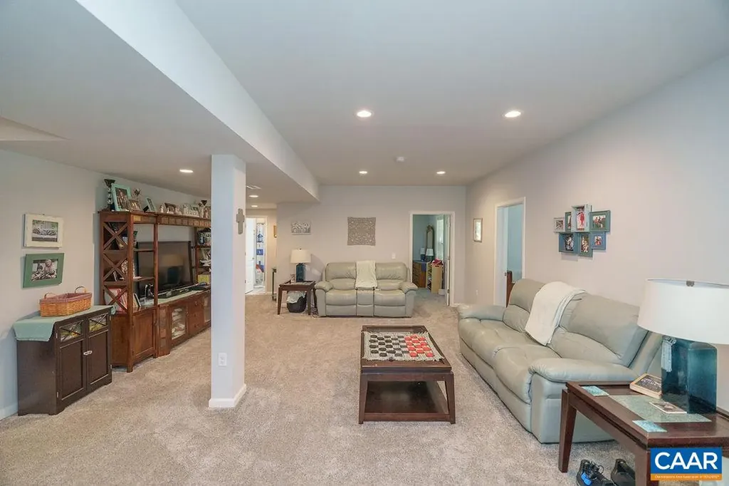 21030 Dunni Way Orange VA 22960