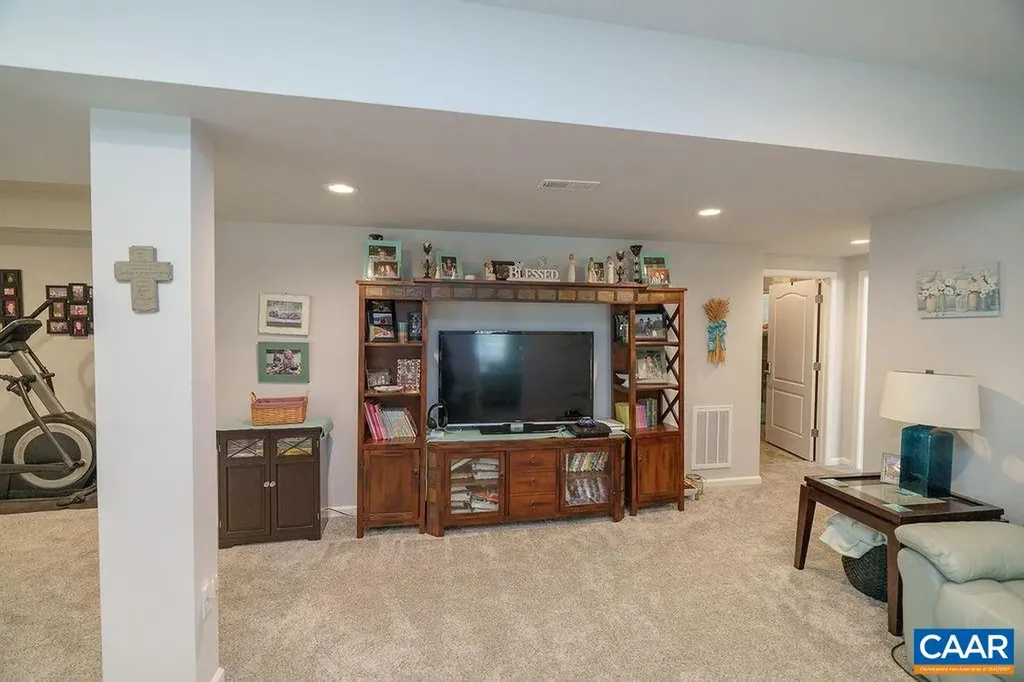 21030 Dunni Way Orange VA 22960