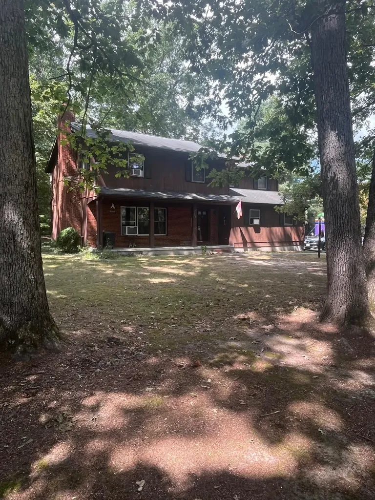 109 Cooper Drive Stuarts Draft VA 24477