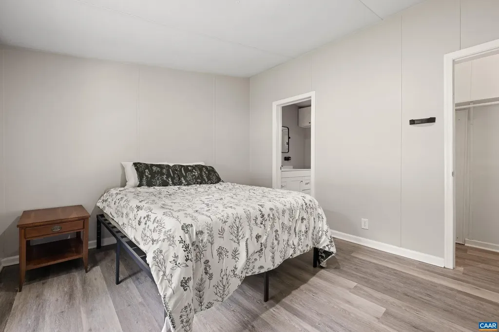 5998 Community House Road Columbia VA 23038