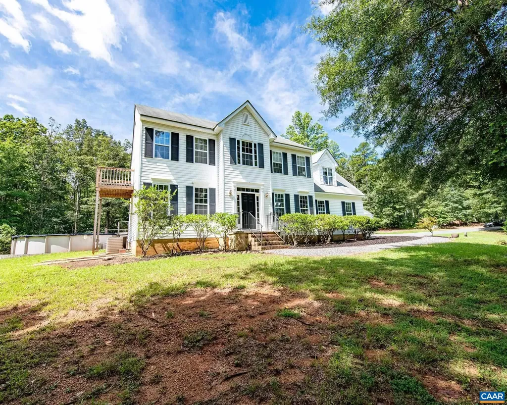 571 Paradise Lane Gordonsville VA 22942