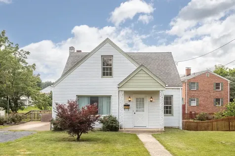 131 Willow Street S Harrisonburg VA 22802