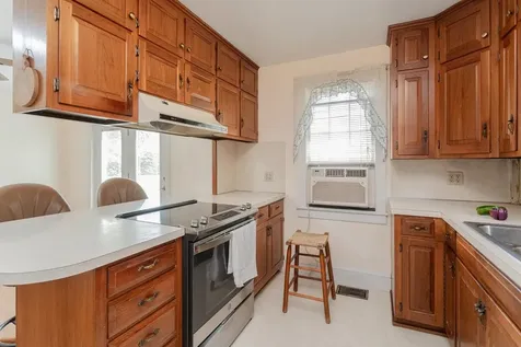 131 Willow Street S Harrisonburg VA 22802