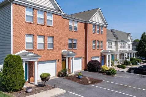 1279 Old Richmond Circle Harrisonburg VA 22802