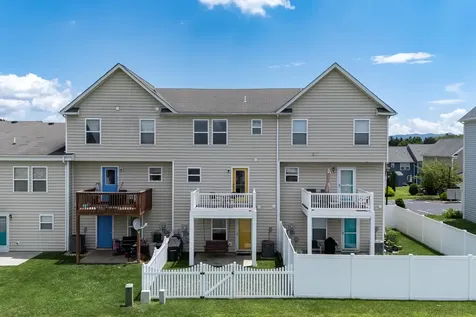 1279 Old Richmond Circle Harrisonburg VA 22802