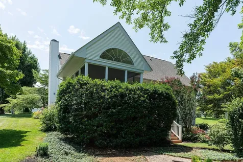 118 Sunset Drive Waynesboro VA 22980