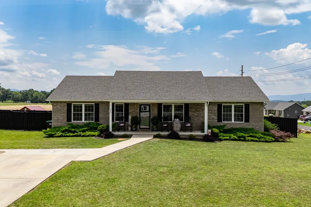 250 Fairview Road Luray VA 22835