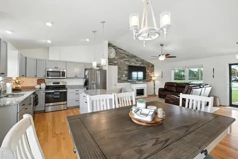 250 Fairview Road Luray VA 22835