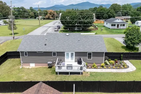 250 Fairview Road Luray VA 22835