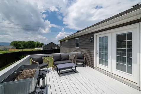 250 Fairview Road Luray VA 22835