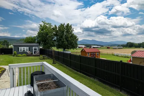 250 Fairview Road Luray VA 22835