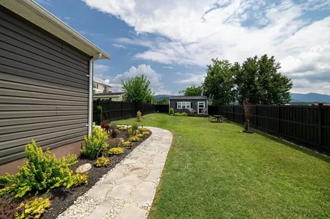 250 Fairview Road Luray VA 22835