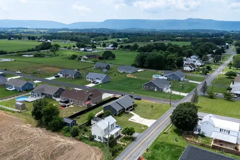 250 Fairview Road Luray VA 22835