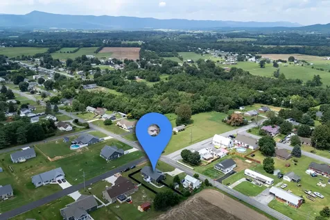 250 Fairview Road Luray VA 22835