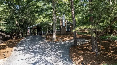 138 Hartman Court Mcgaheysville VA 22840
