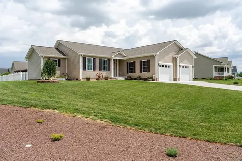 375 Mesa Court Broadway VA 22815