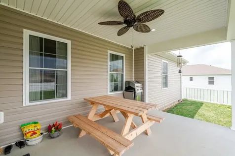 375 Mesa Court Broadway VA 22815