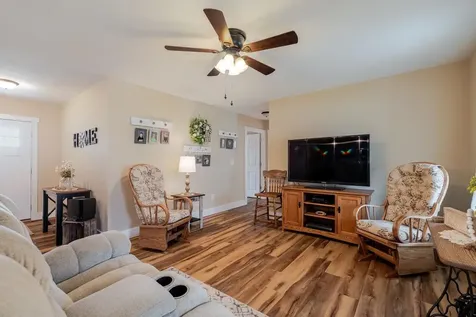 375 Mesa Court Broadway VA 22815