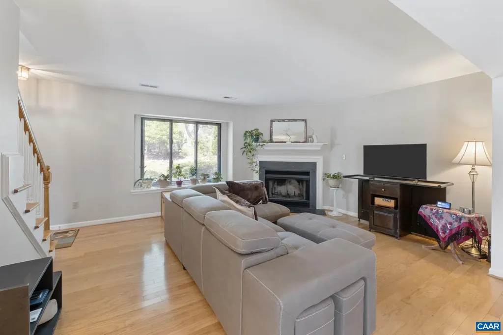 1043 Amber Ridge Road Charlottesville VA 22901