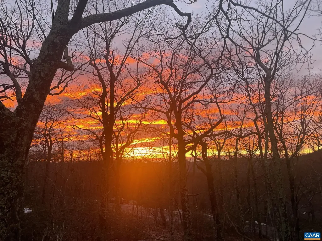 127 Blackrock Circle Wintergreen Resort VA 22967