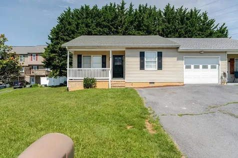 3355 Dawn Drive Harrisonburg VA 22801