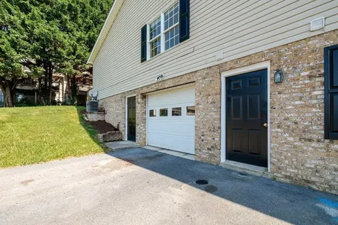 3355 Dawn Drive Harrisonburg VA 22801