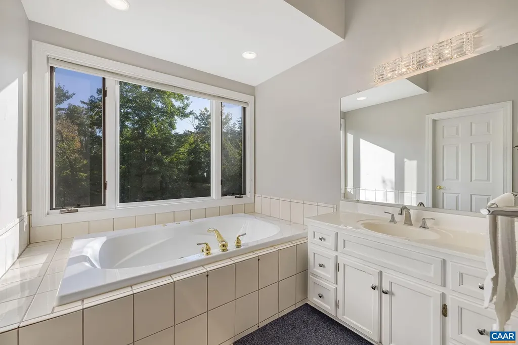 341 Claymont Drive Earlysville VA 22936