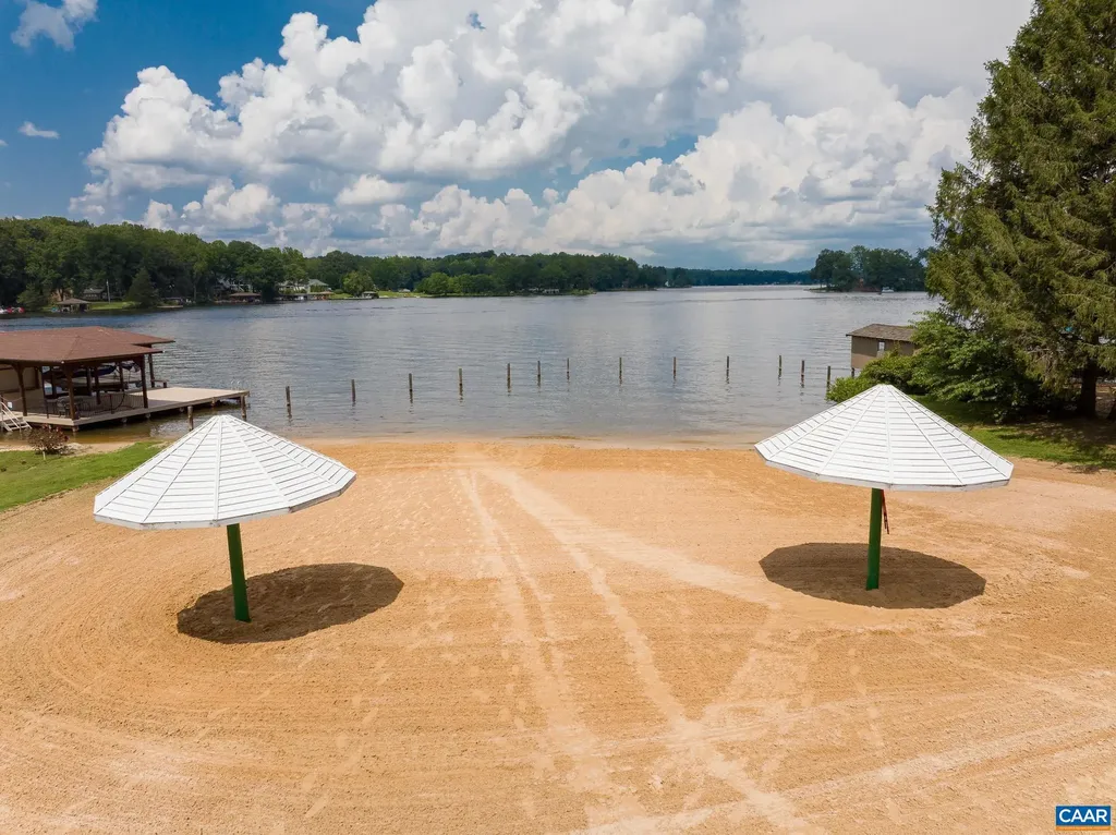 2011 Lakeshore Drive S Louisa VA 23093