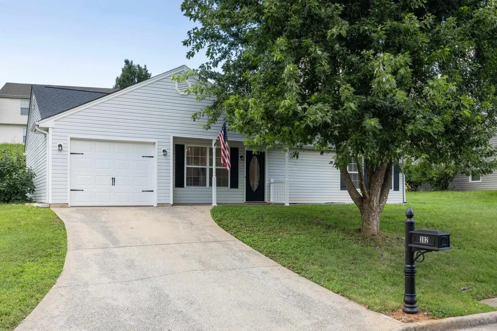 302 Lancelot Lane Staunton VA 24401