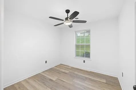 302 Lancelot Lane Staunton VA 24401