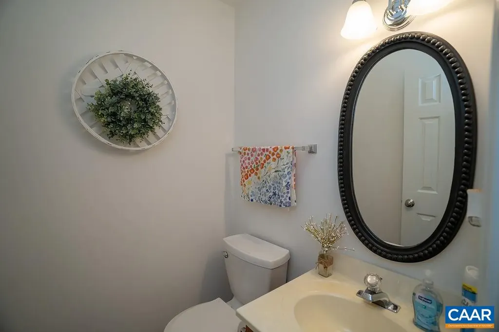 1712 Hearthglow Lane Charlottesville VA 22901