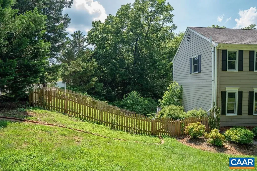 1712 Hearthglow Lane Charlottesville VA 22901
